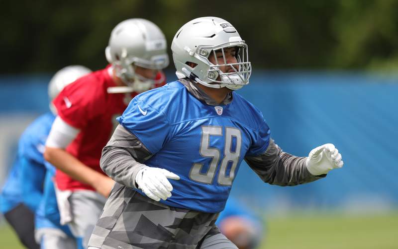 Lions rookie Penei Sewell handling transition to NFL