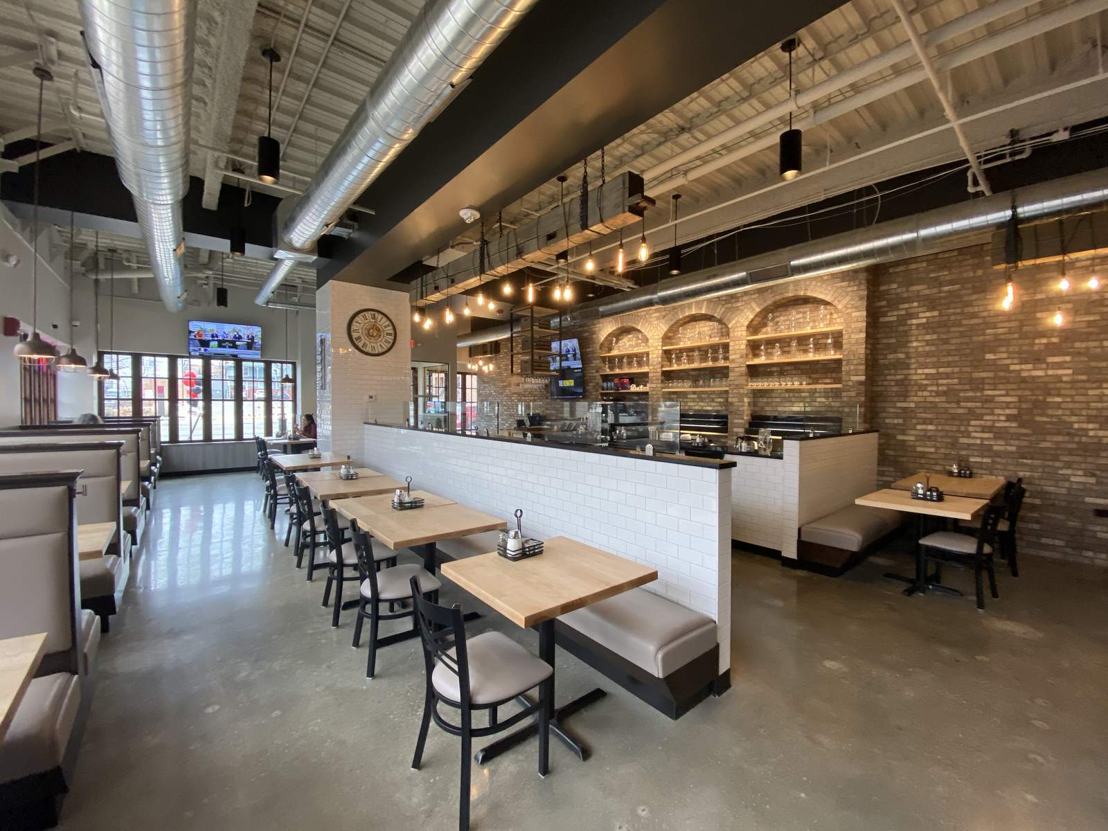 The Jagged Fork opens in downtown Ann Arbor