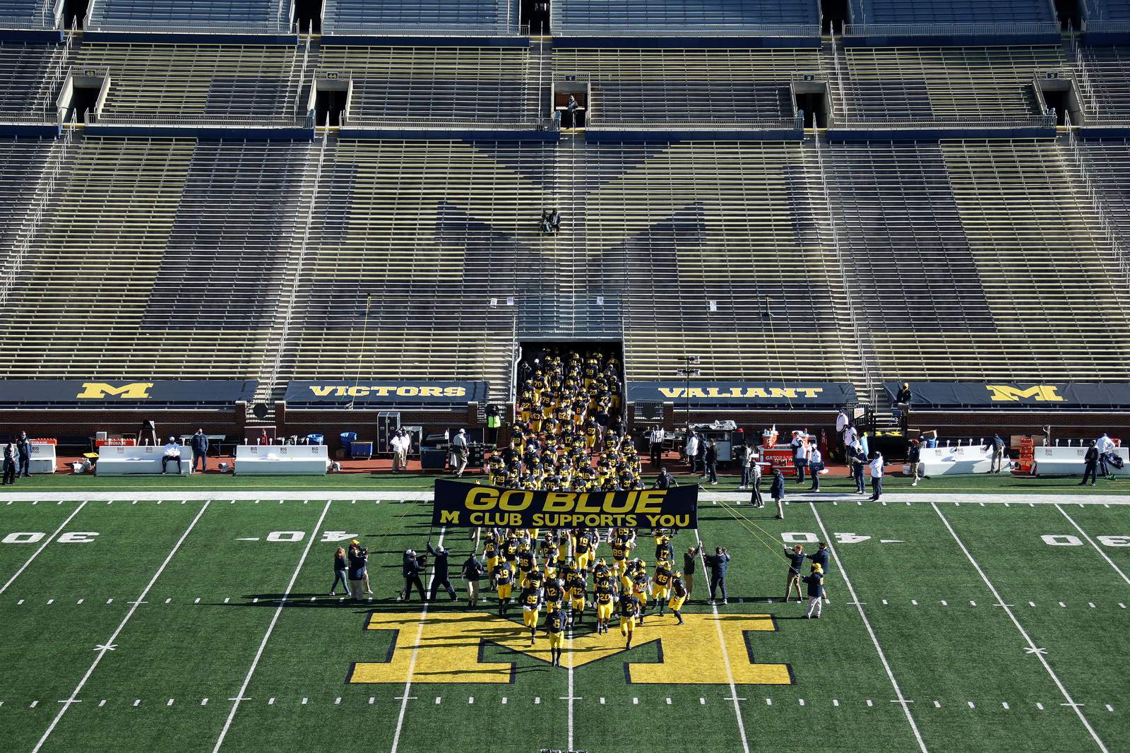 Michigan football pausing team activities due to COVID-19 concerns