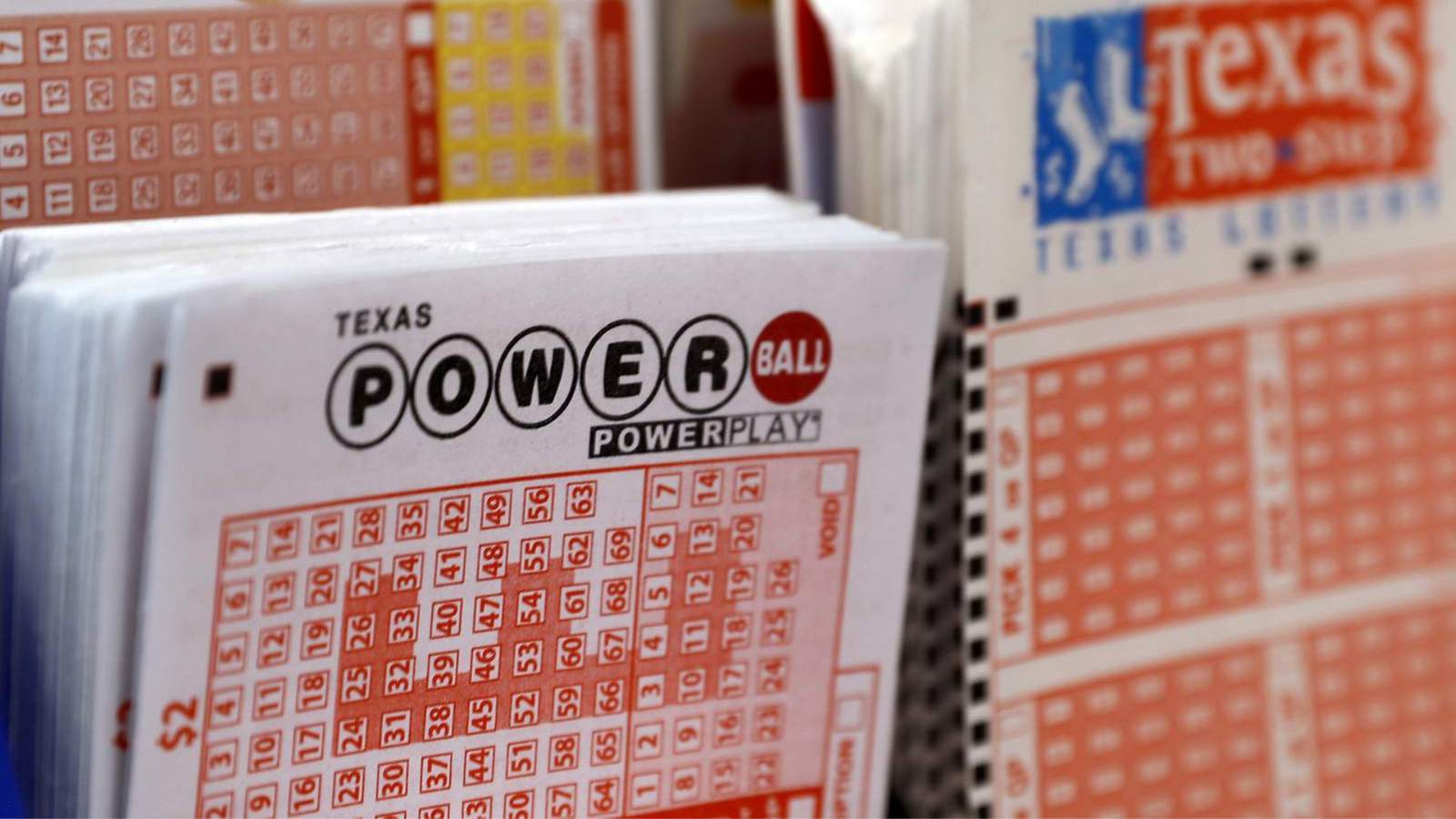 Next up: $730M Powerball prize after no Mega Millions winner