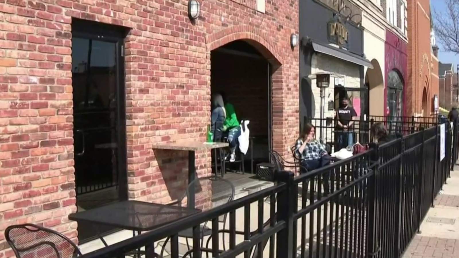 Wyandotte welcomes St. Patrick’s Day visitors to open container ‘social district’