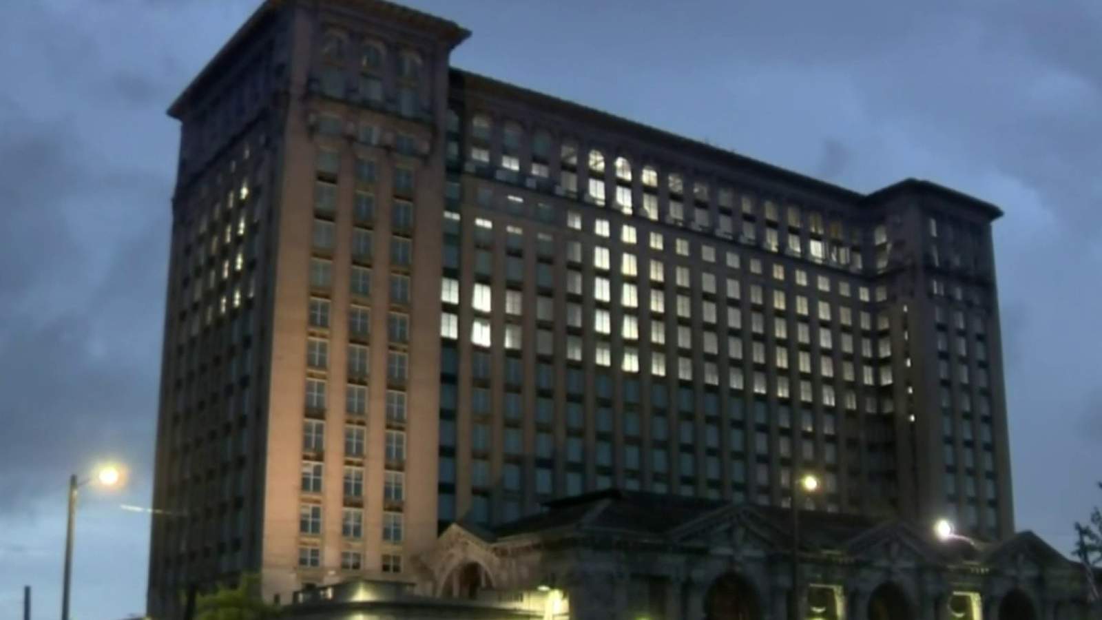 Ford unveils plan for Michigan Central Station