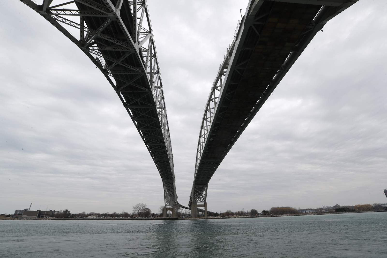 Over 80 pounds of cocaine and fentanyl seized at Blue Water Bridge in Port Huron