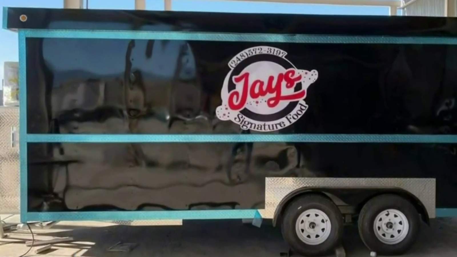 Food truck stolen from Detroit father, owner of Jay’s Signature Food: ‘I’m just lost’