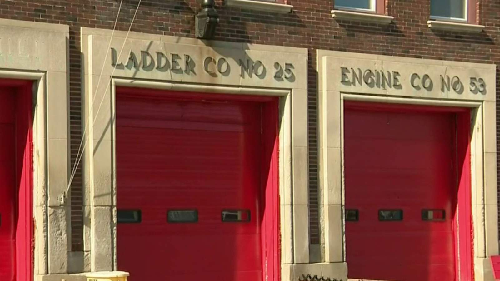 Detroit fire truck told not to pursue suspected drunk driver with child in car