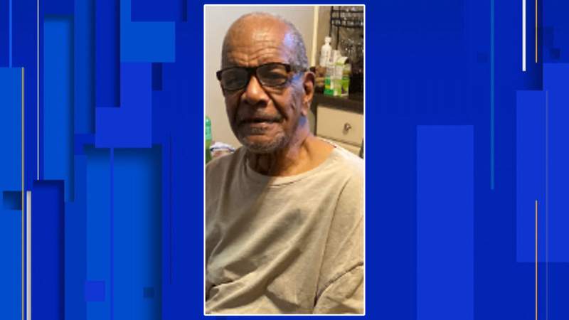 Detroit police seek missing 80-year-old man with dementia