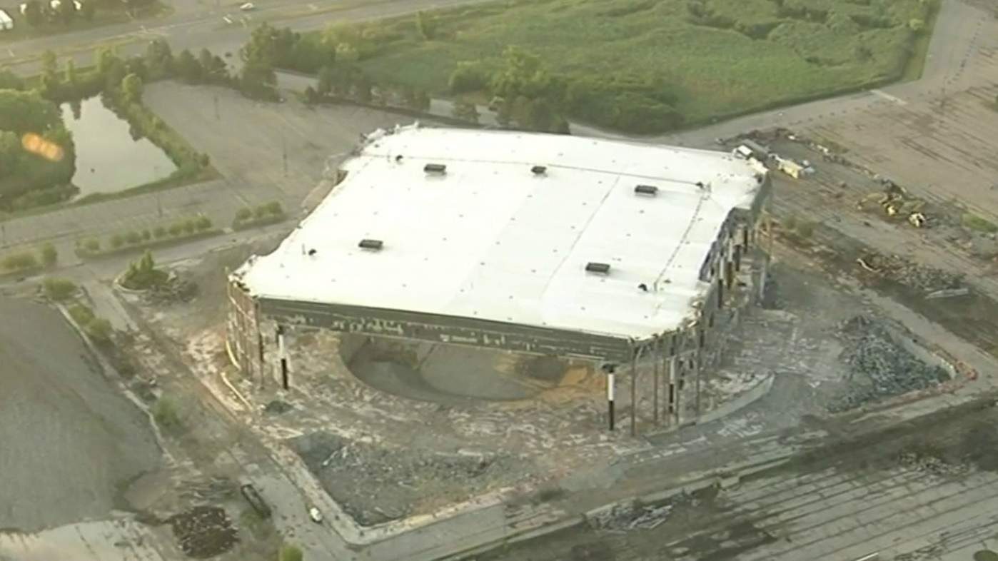 LIVE STREAM: The remainder of The Palace of Auburn Hills to be demolished