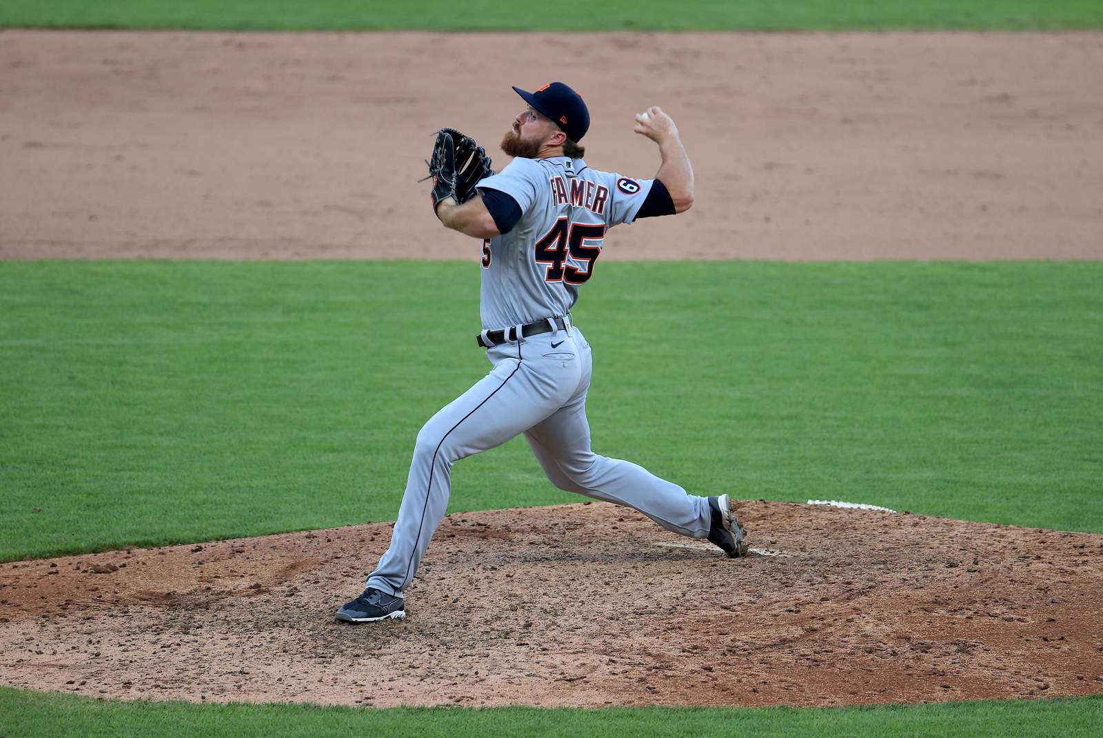 Detroit Tigers setup man Buck Farmer placed on 10-day injured list with left groin strain