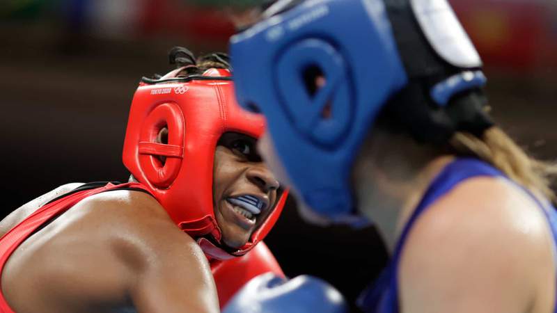 U.S. boxer Oshae Jones bests Brianda Tamara Cruz Sandoval in welterweight Round of 16
