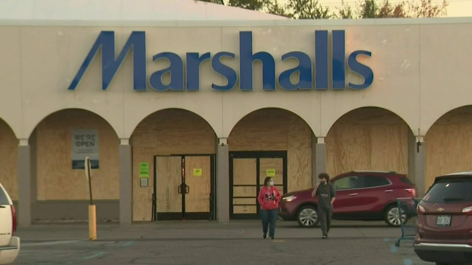 Marshalls at Westborn Mall boards its windows ahead of Election Day