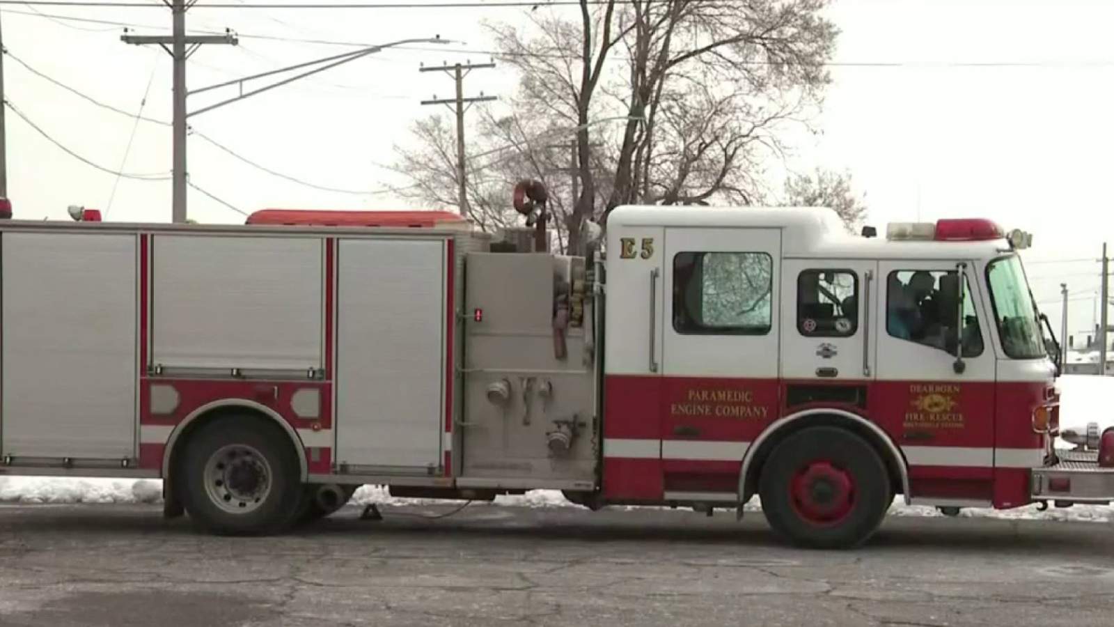 High levels of black mold shut down Dearborn fire’s Melvindale station, forcing crew to sleep in trucks
