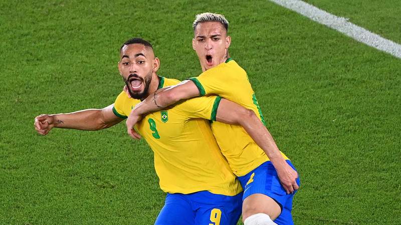 Brazil wins men's soccer gold again thanks to Malcom's extra time strike