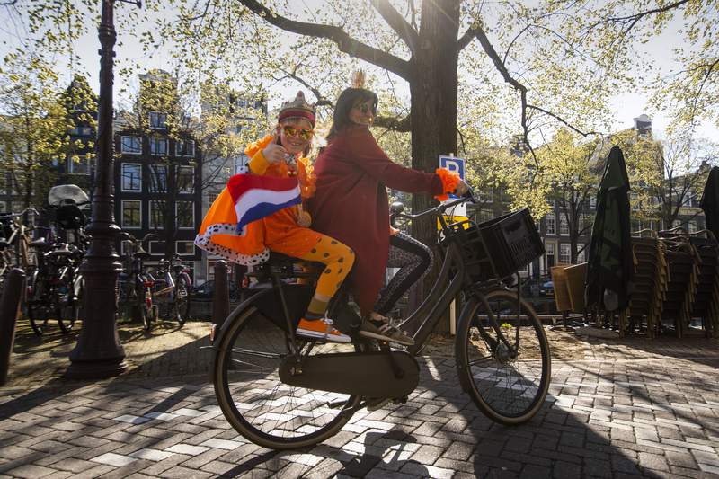 Cities urge people to stay home on Dutch king's birthday