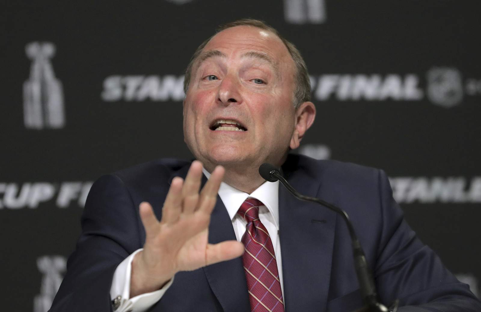 NHL commissioner to hold return-to-play news conference today