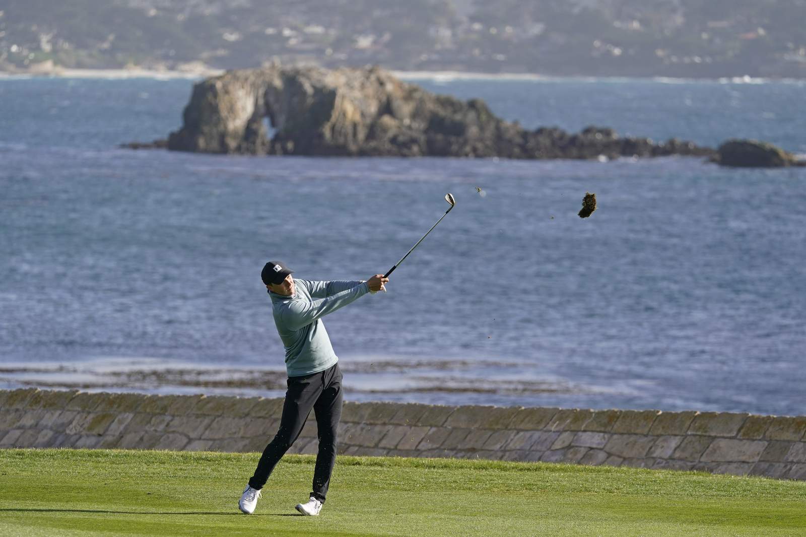 Late eagle from the fairway stakes Spieth to lead at Pebble