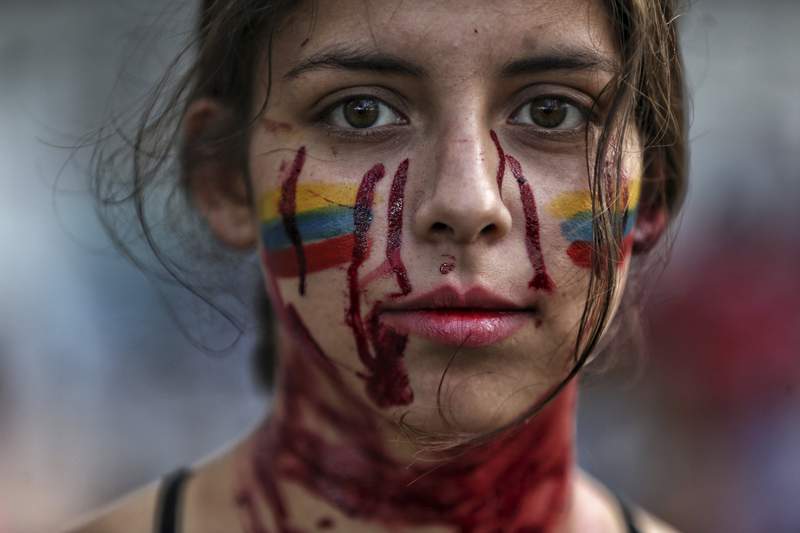 Bleak futures fuel widespread protests by young Colombians