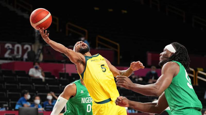 Australia pulls away from Nigeria in men's basketball