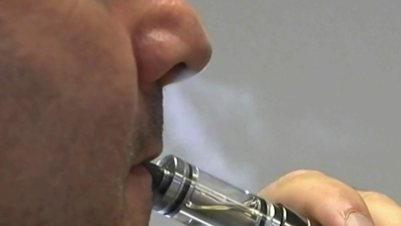 Michigan health officials report fourth death from vaping-related lung injury