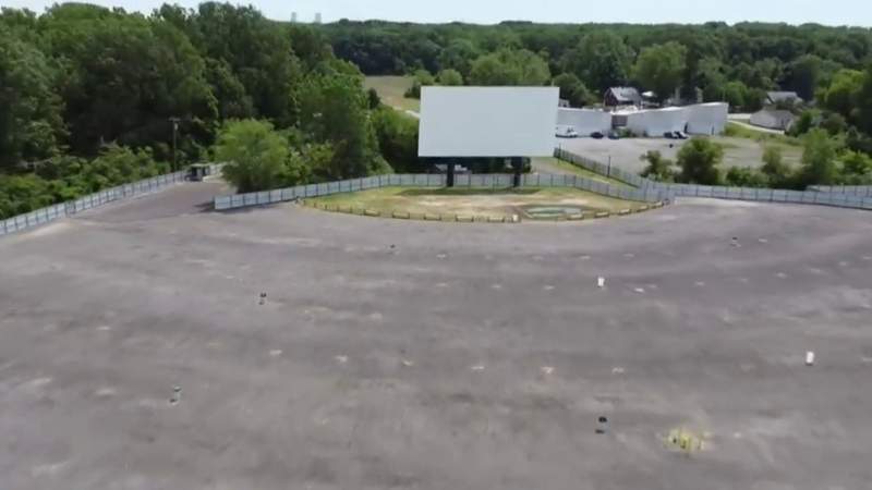 Memory Lane Drive-In movie theater opens in Frenchtown Township