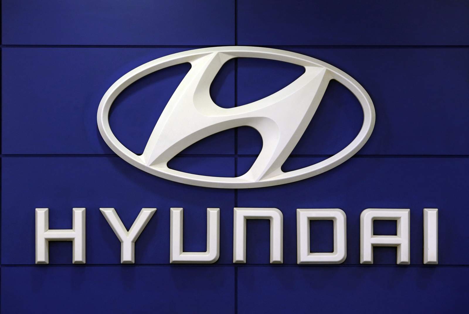 Hyundai warns owners to park outside, recalls 180,000 SUVs