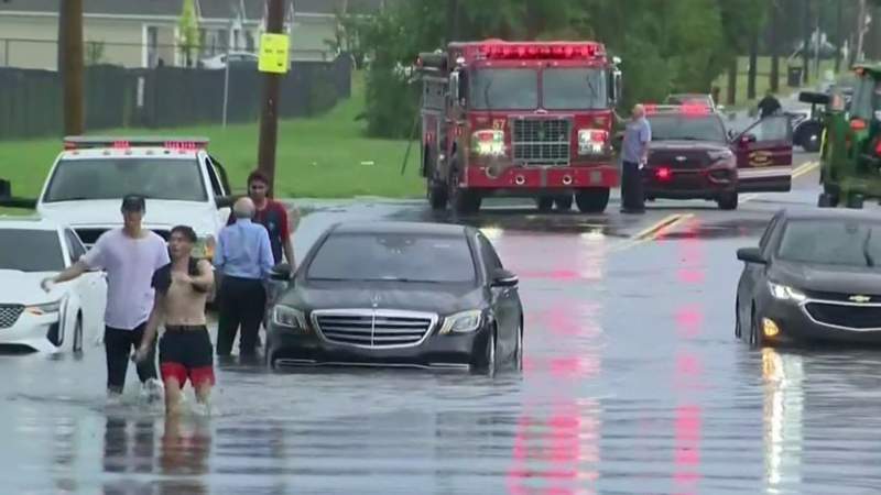 Sudden, intense rain brings new round of flooding to parts of Metro Detroit
