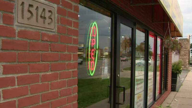 Man breaks into family-owned restaurant in Southgate, steals $500 from register