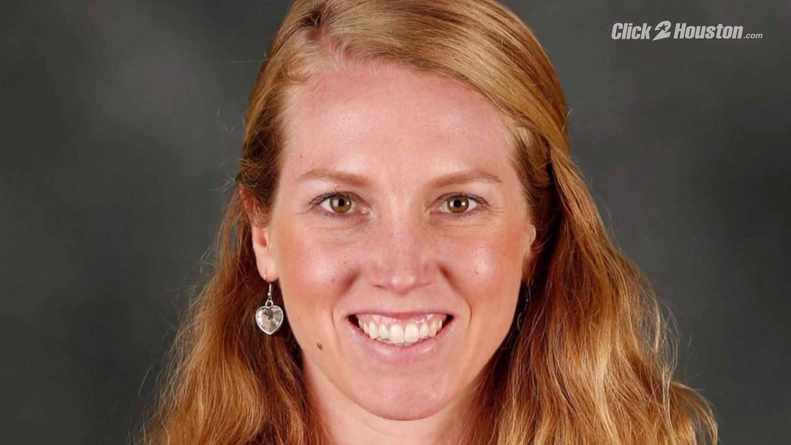 San Francisco Giants Alyssa Nakken makes history as first woman to coach in on-field capacity