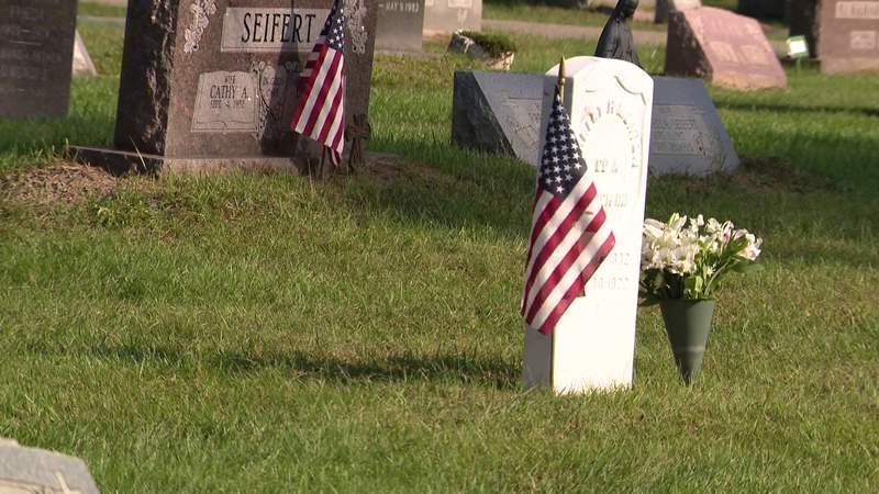 Nightside Report Sept. 18, 2021: Unmarked veteran graves receive new headstones, officials work to secure Detroit neighborhood after ‘underground incident,’ closure of 6 Mile bridge extended