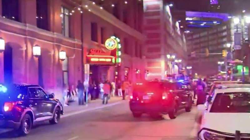 Detroit police steps up security in Greektown