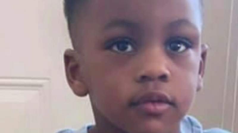 Family speaks out after 2-year-old killed, 9-year-old injured in shooting on I-75 in Detroit