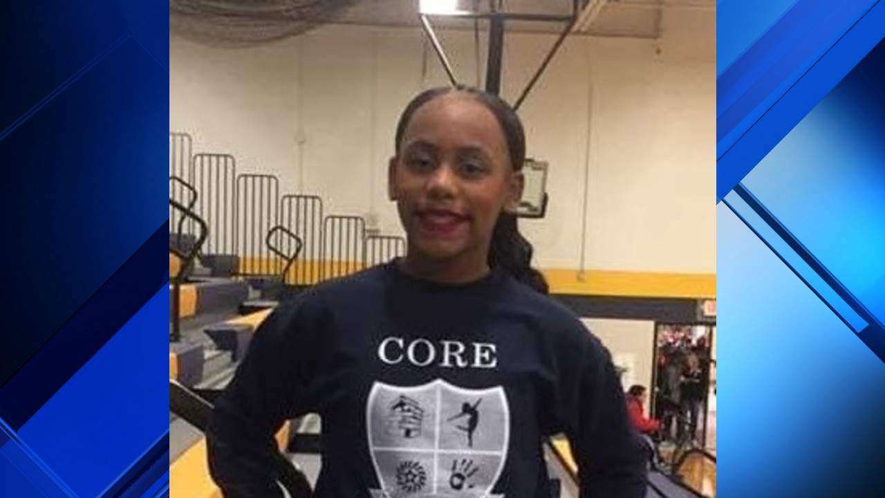 Detroit police looking for missing 13-year-old girl