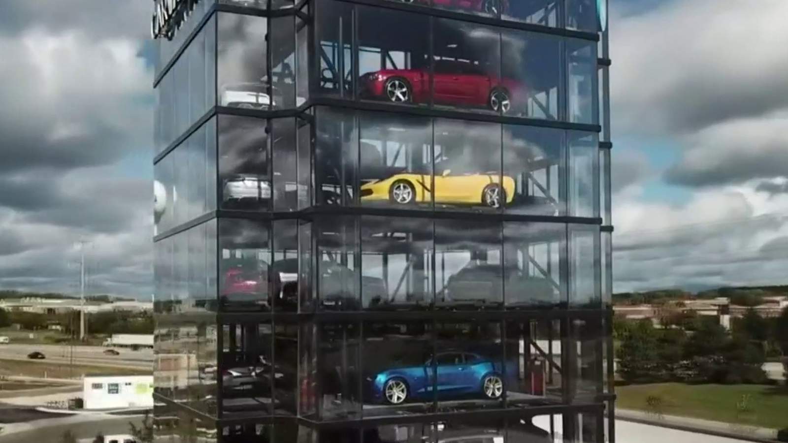 Detroit gets its first car vending machine -- Here’s how it works