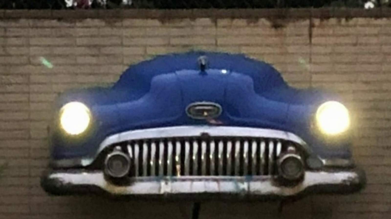 Have you seen this 1955 Buick Roadmaster mounted in Newport? Its been stolen