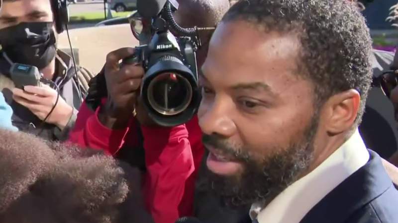 ‘It feels great’: Juwan Deering reunites with family, supporters after murder conviction vacated