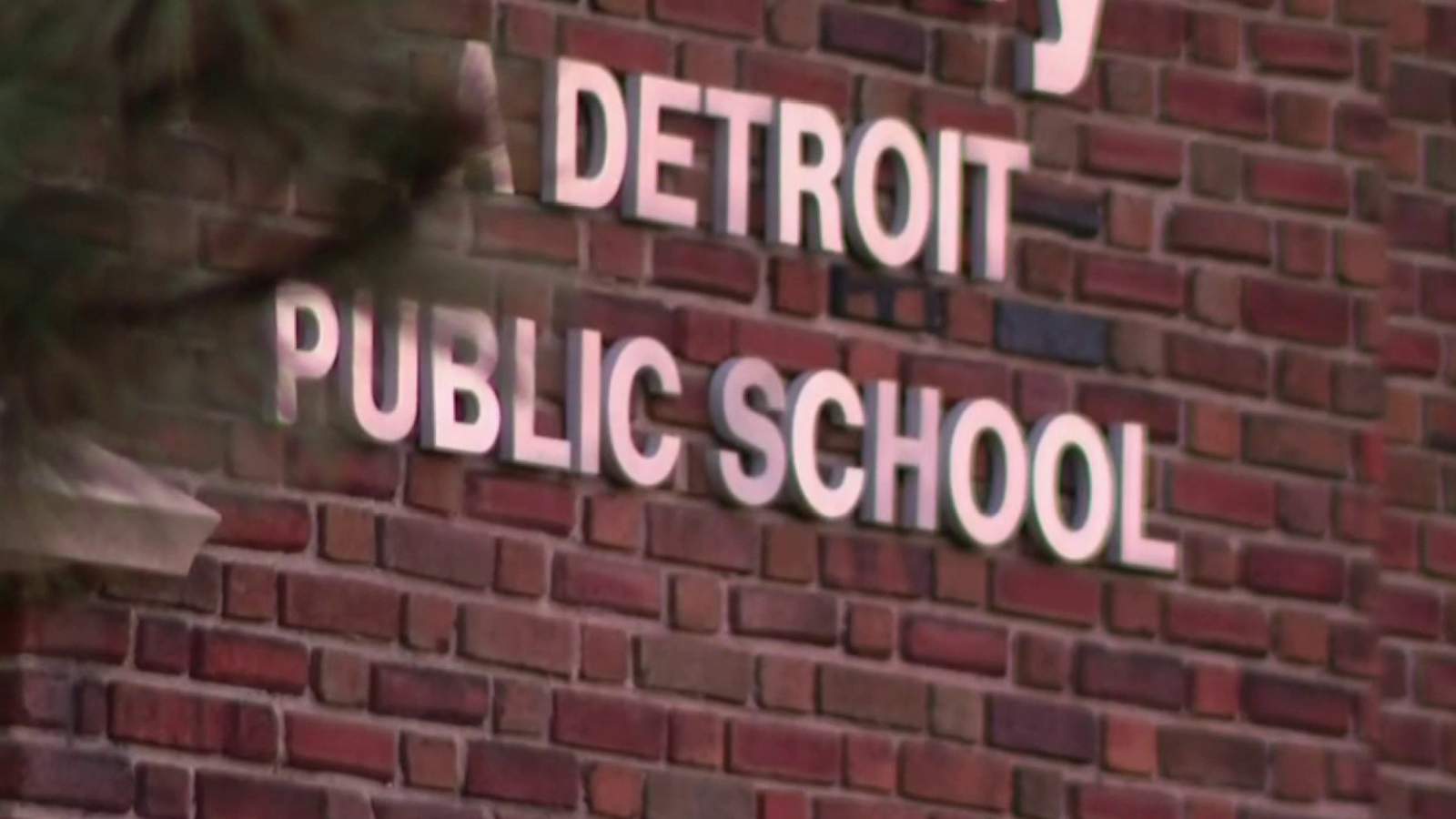 detroit-public-schools-roll-out-distance-learning-plan-amid-covid-19-outbreak