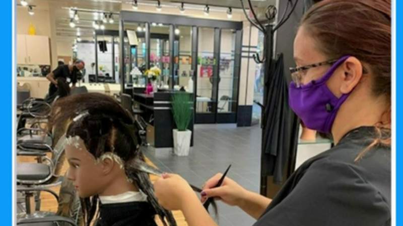 This cosmetology school focuses on all hair types