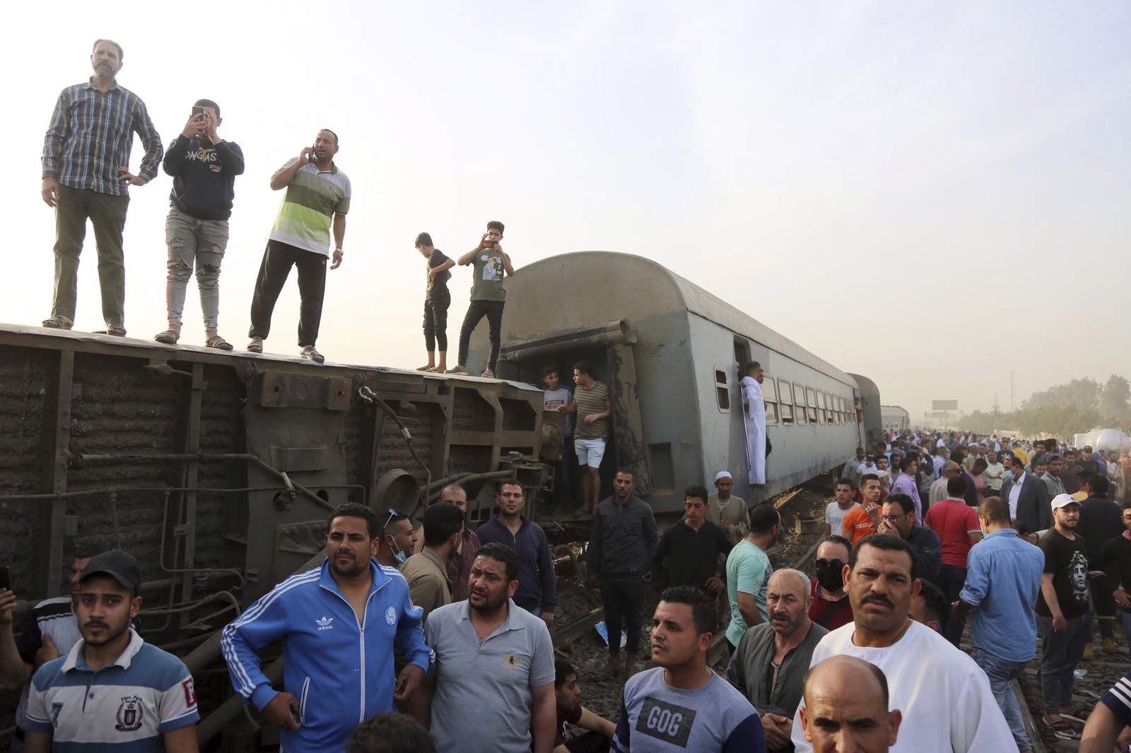 Egypt says 11 killed in train crash north of Cairo