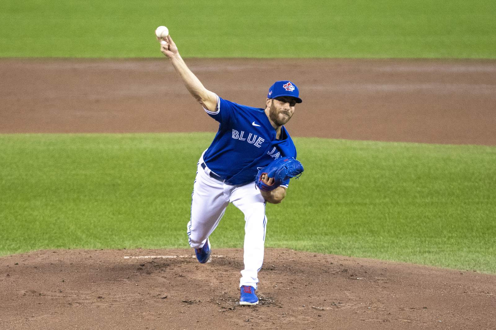 Blue Jays pitcher says team is looking for major league park