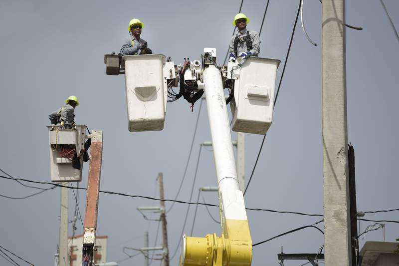 Private company takes over Puerto Rico power utility service