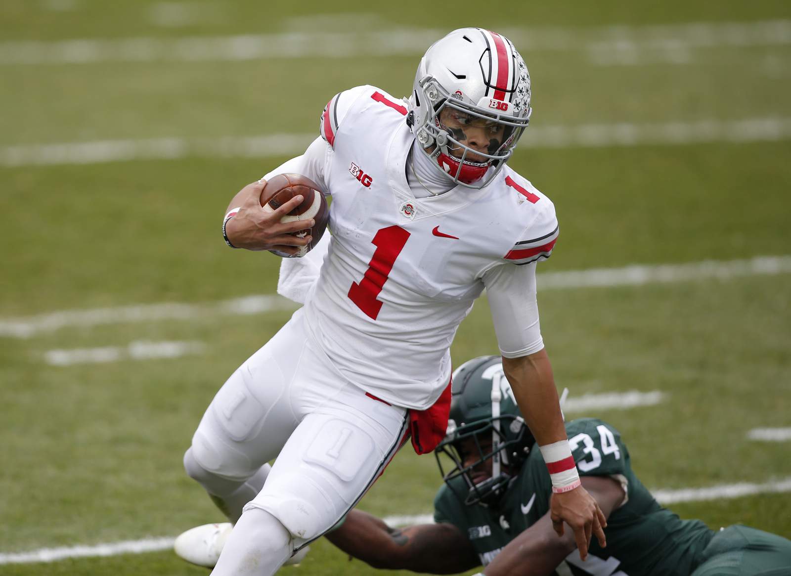 No. 3 Ohio State has no problem with Michigan State Spartans in 52-12 win