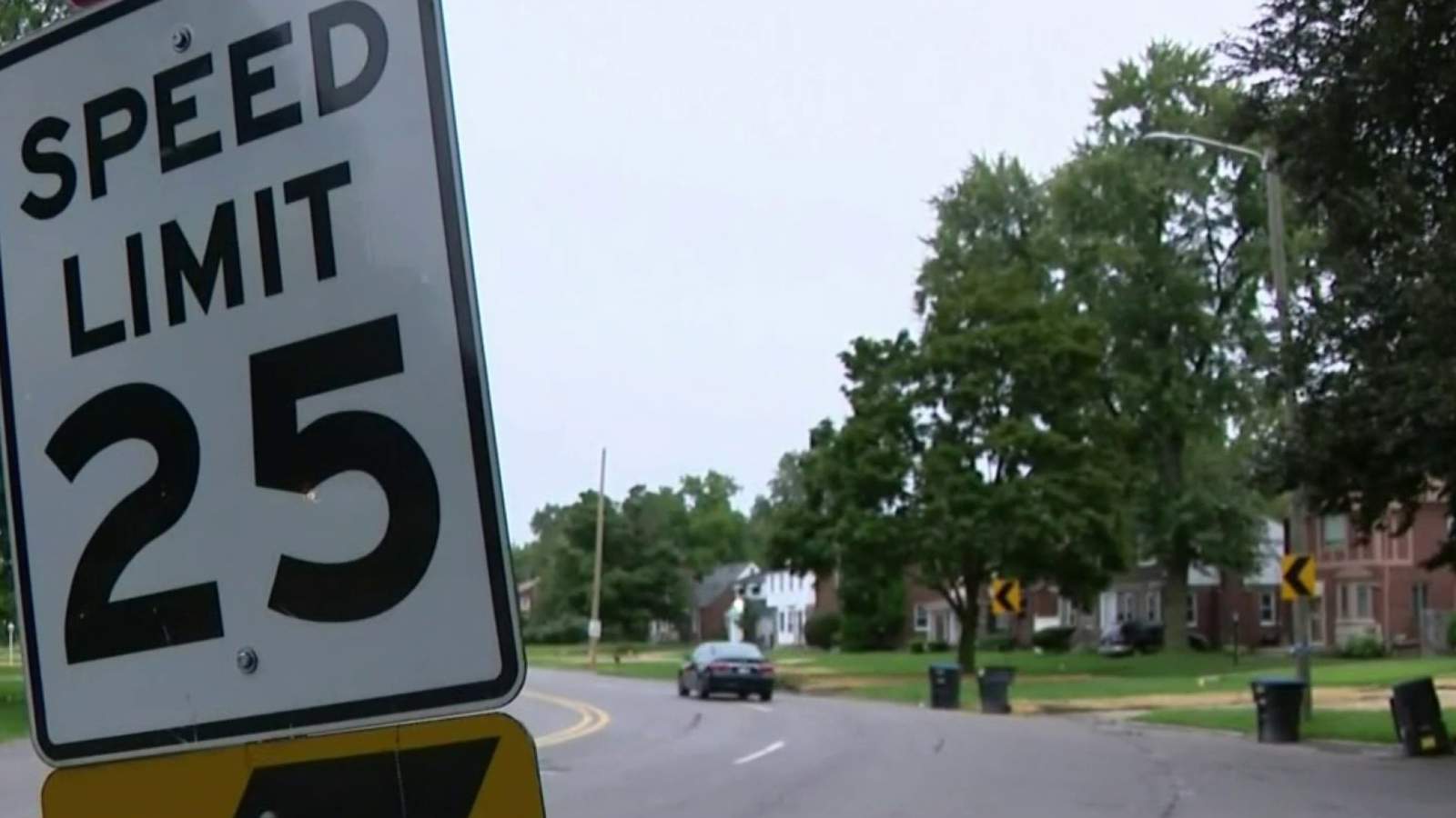 Detroit homeowners want changes to dangerous curve on citys west side