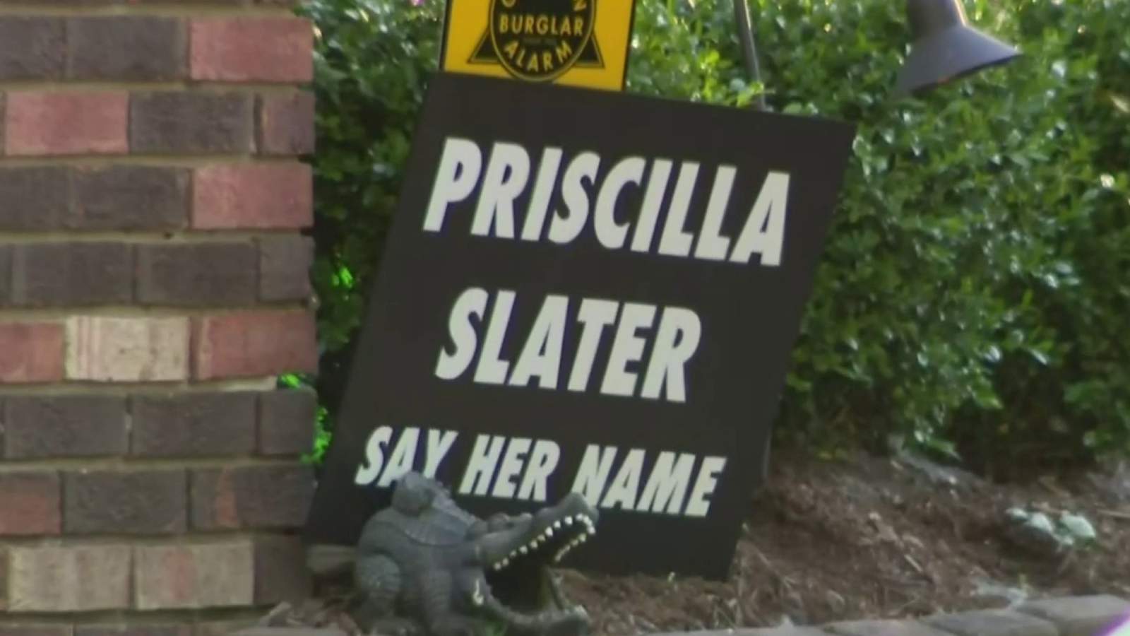Protesters demand answers in Priscilla Slaters death at Harper Woods mayors home
