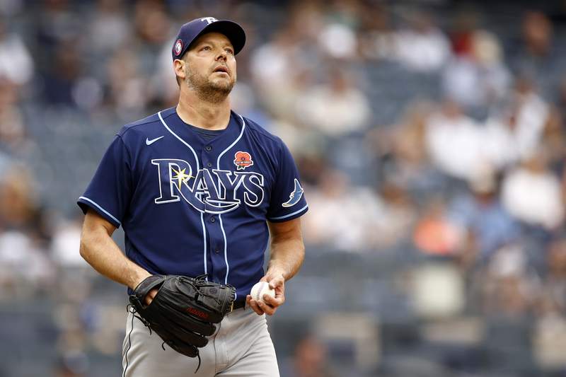 Rays win for 16th time in 17 games, Hill beats Yankees 3-1