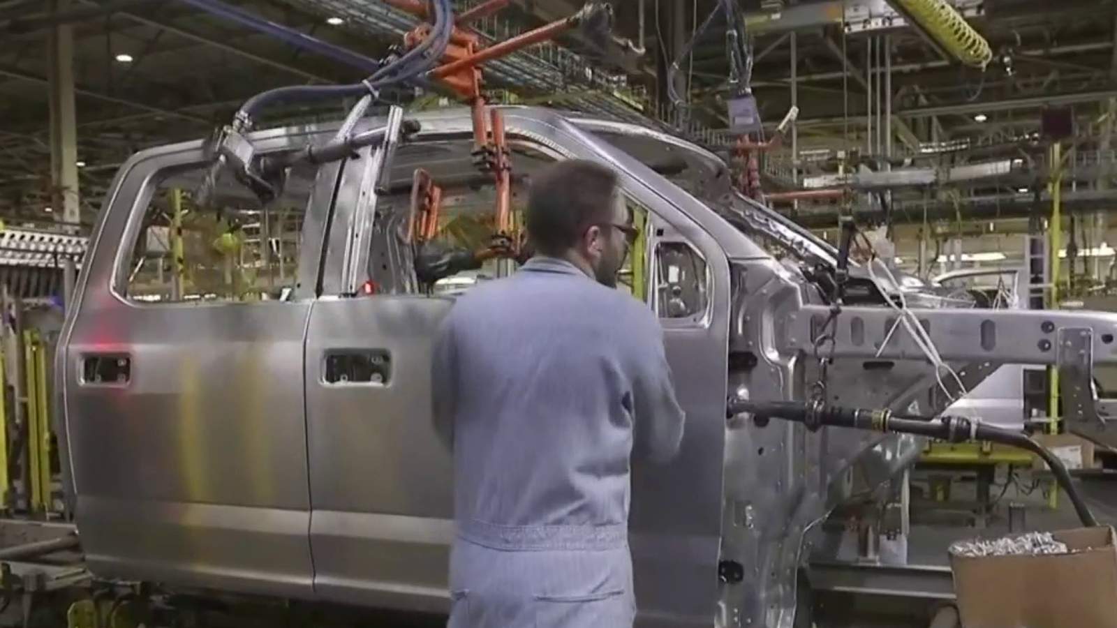 Ford to resume full production Monday -- two weeks earlier than planned