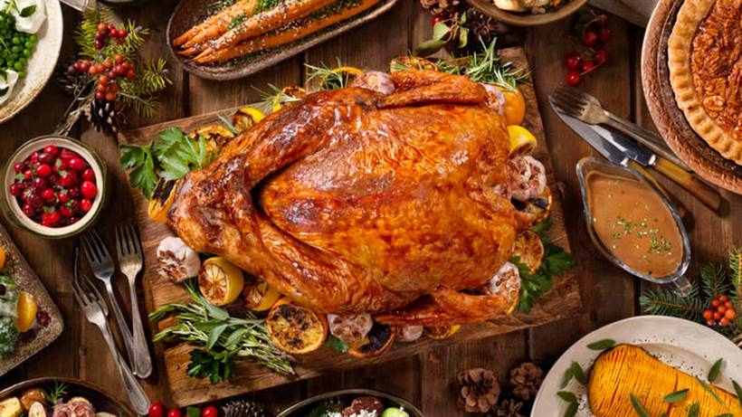 Metro Detroit restaurants offering Thanksgiving dinners, catering during COVID
