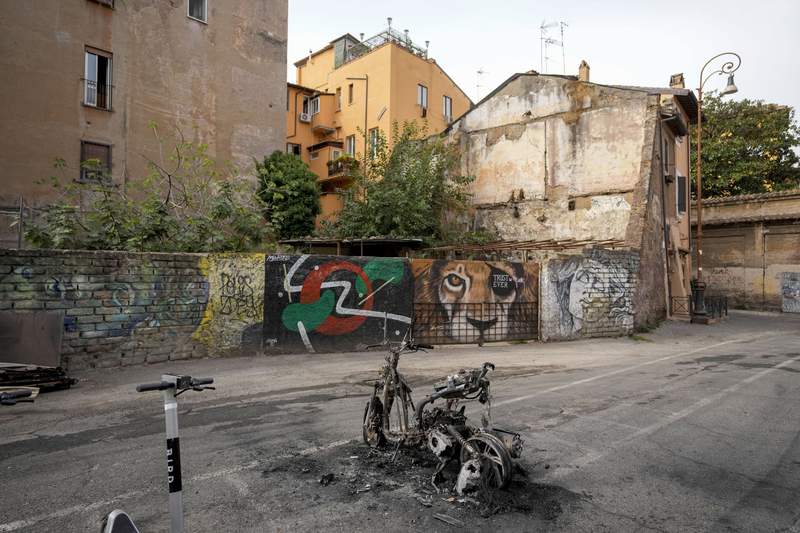 Sick of weeds and trash piles, Rome to elect new mayor