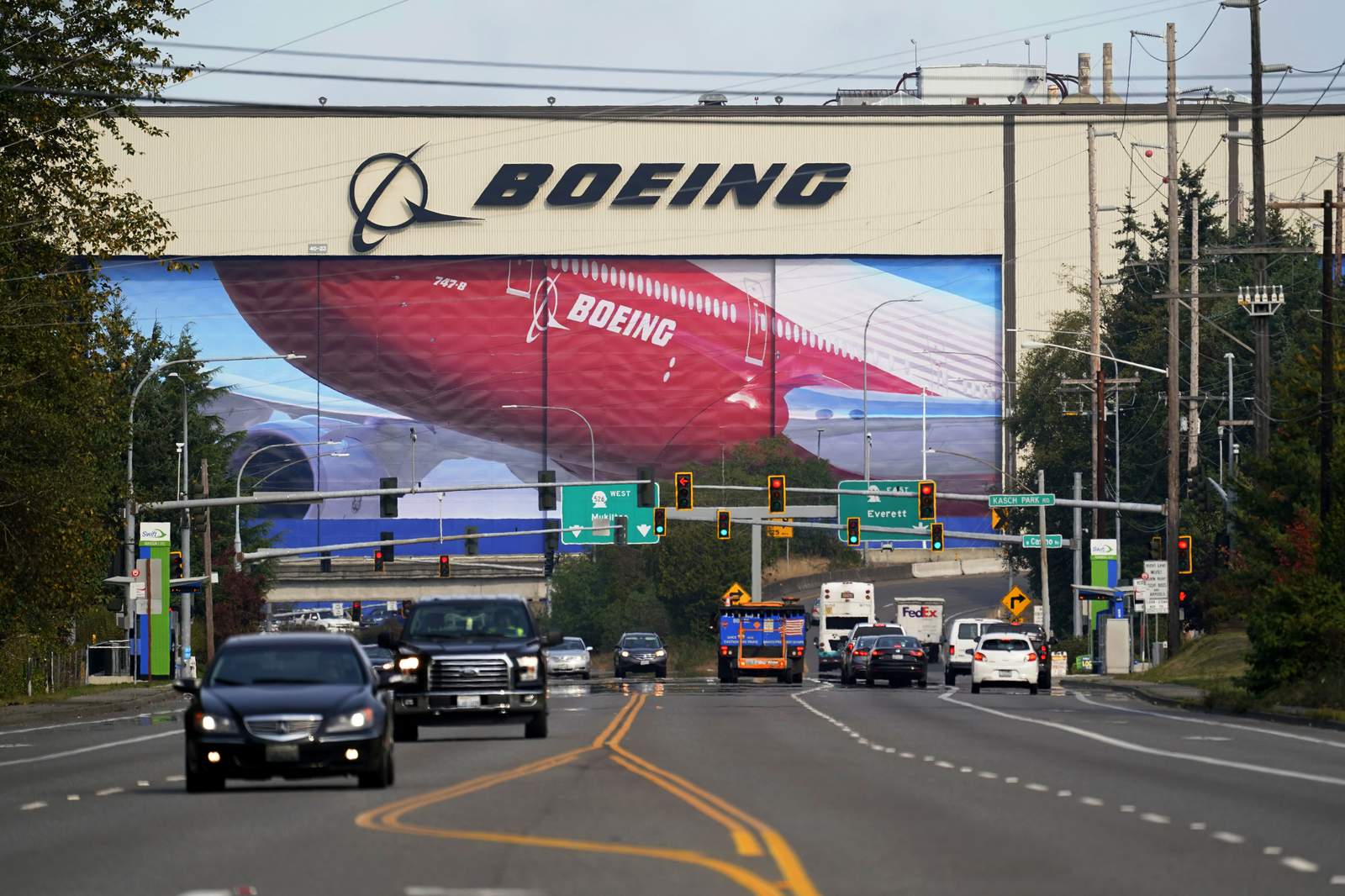 Boeing sees uptick in airplane orders as travel picks up