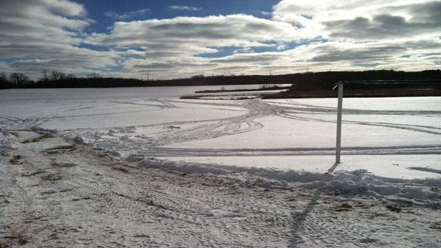 Dive team finds body of missing Groveland Township ice fisherman