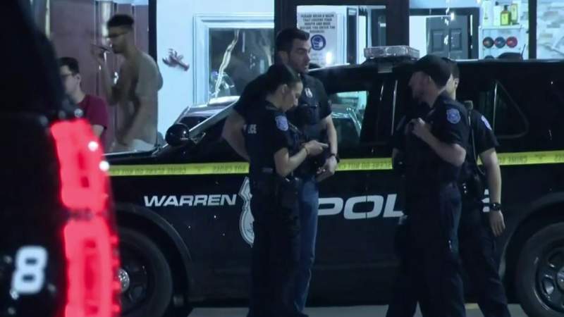 Gunman in Warren shooting that injured victim still at large