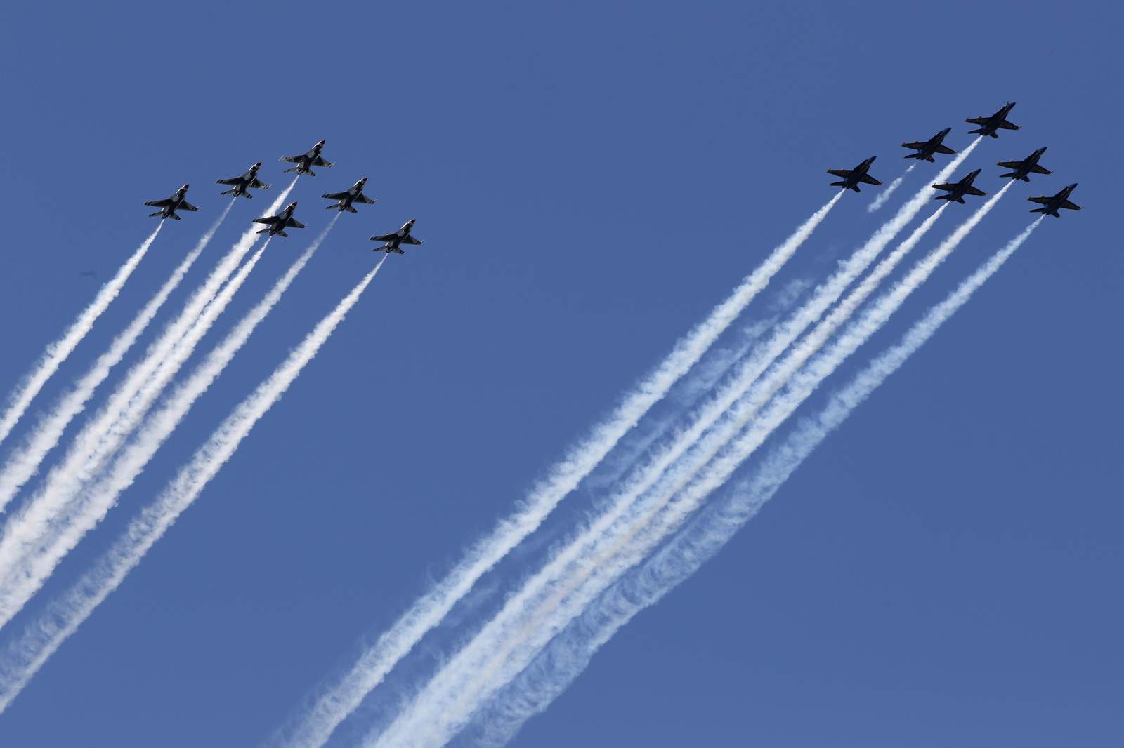 WATCH: Go inside a Navy Blue Angels plane during a flyover for frontline workers